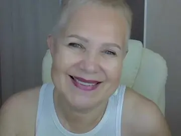 IFannyLove  live sex cam