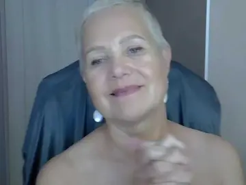IFannyLove  live sex cam