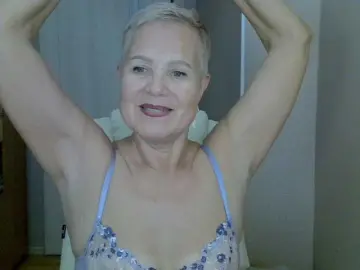 IFannyLove  live sex cam