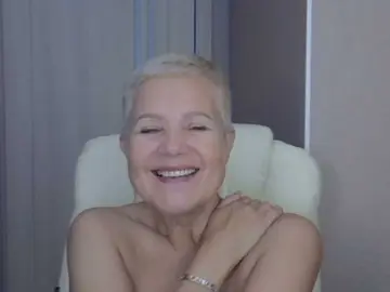 IFannyLove  live sex cam