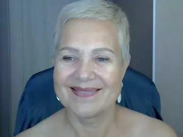 IFannyLove  live sex cam