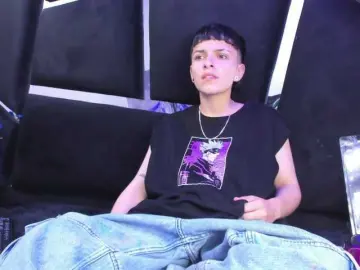 MeganThompson  live sex cam