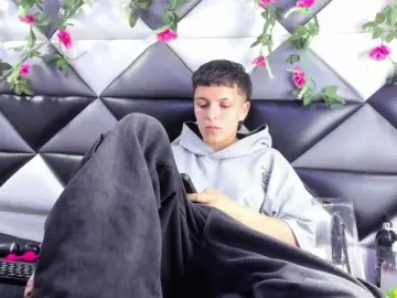 MeganThompson  live sex cam