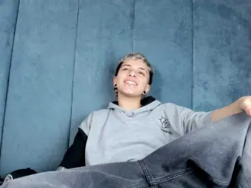 MeganThompson  live sex cam