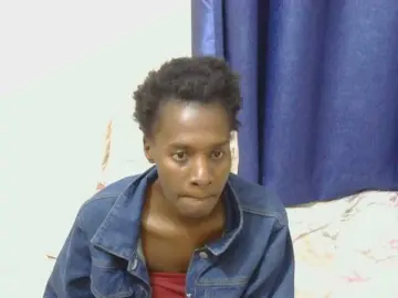 Nyangisexy1  live sex cam