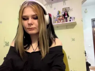 SIMONA-CHARON  live sex cam