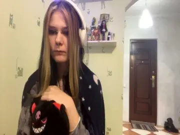 SIMONA-CHARON  live sex cam