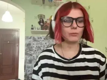 SIMONA-CHARON  live sex cam