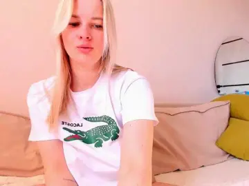 Sashanew77  live sex cam