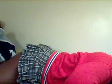 Sexxy-slim-honey  live sex cam