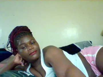 Sexxy-slim-honey  live sex cam