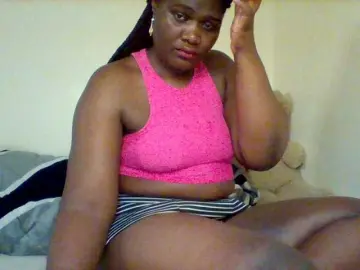 Sexxy-slim-honey  live sex cam