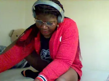 Sexxy-slim-honey  live sex cam