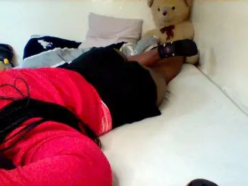 Sexxy-slim-honey  live sex cam