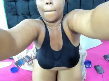 SexyMelanin19  live sex cam