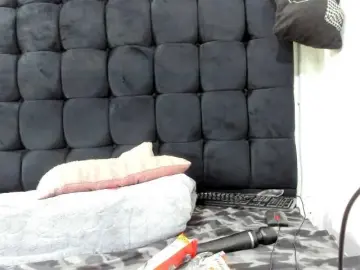 SexyMelanin19  live sex cam