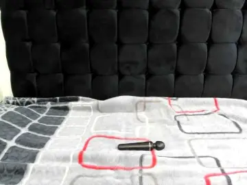 SexyMelanin19  live sex cam