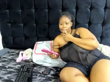SexyMelanin19  live sex cam