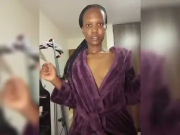 Zelunaaa  live sex cam