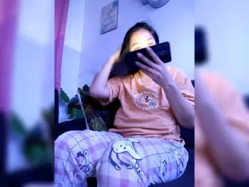 Candicelovee  live sex cam