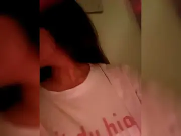 Candicelovee  live sex cam