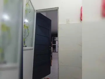 Candicelovee  live sex cam