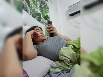 Candicelovee  live sex cam