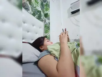 Candicelovee  live sex cam