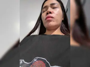Candicelovee  live sex cam