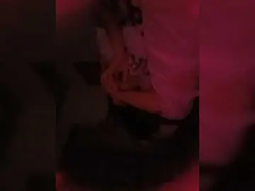 Candicelovee  live sex cam