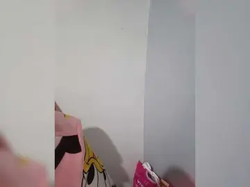 Candicelovee  live sex cam