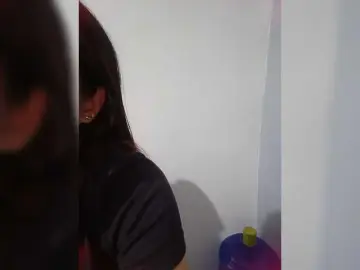 Candicelovee  live sex cam