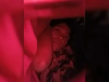Candicelovee  live sex cam