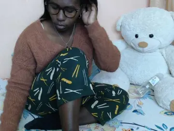 Katty-12  live sex cam