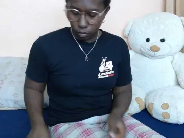 Katty-12  live sex cam