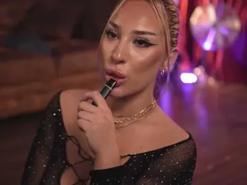 NalaGlow  live sex cam