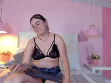 RousseWalker  live sex cam