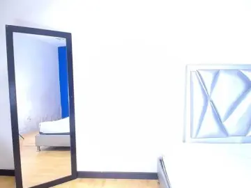 Exotic-karmella  live sex cam