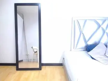 Exotic-karmella  live sex cam