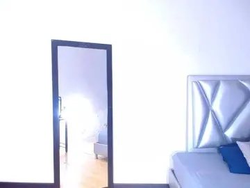 Exotic-karmella  live sex cam