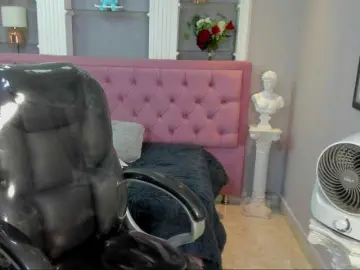 Ferenanda-ss  live sex cam
