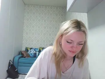 Gargonaa  live sex cam