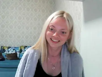 Gargonaa  live sex cam