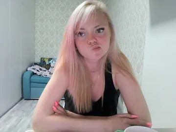 Gargonaa  live sex cam