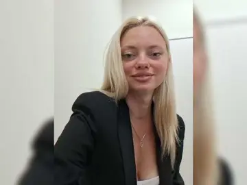 Gargonaa  live sex cam