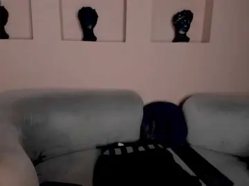 JuliaBanks  live sex cam