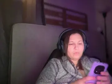 Minettesexy24  live sex cam