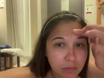 Minettesexy24  live sex cam