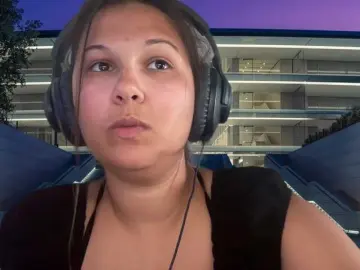 Minettesexy24  live sex cam