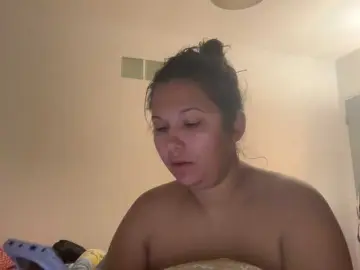 Minettesexy24  live sex cam